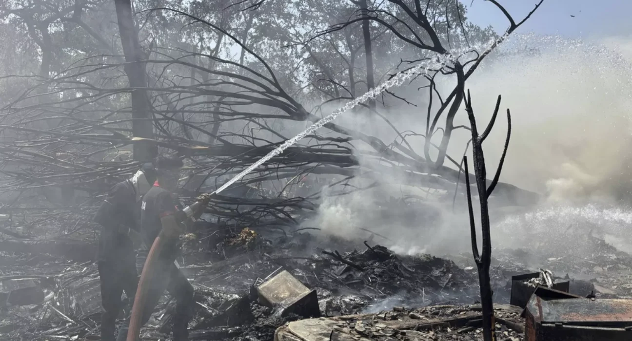 Direitos de autor Ajit Solanki/Copyright 2025 The AP. All rights reserved.